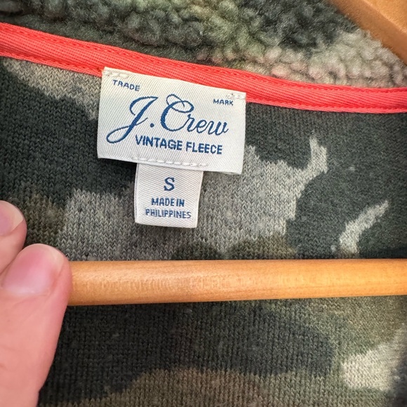 J. Crew Vintage Fleece Women's Camouflage Sherpa Pullover / small - Picture 4 of 10